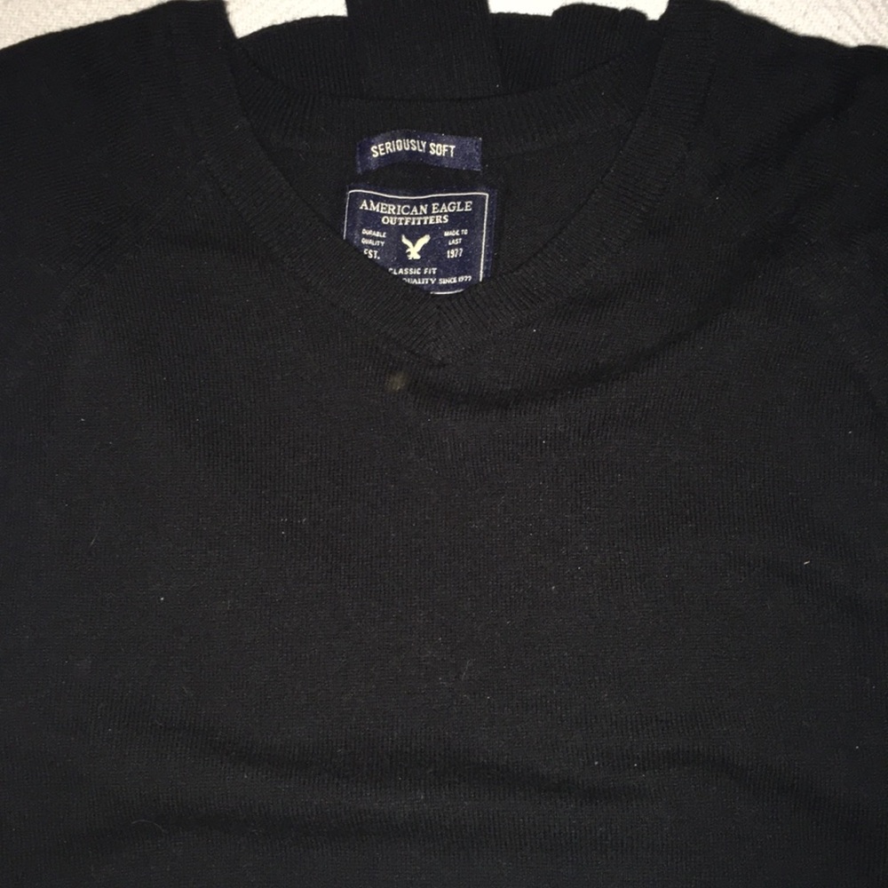 Men’s American Eagle sweater